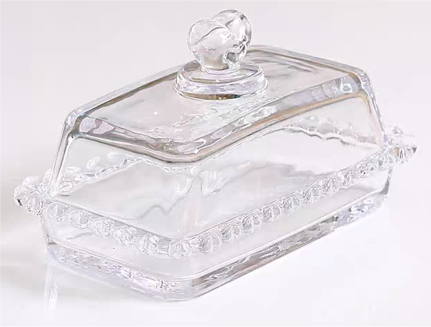 Glass Butter Dish with Heart-shaped Lid Handle