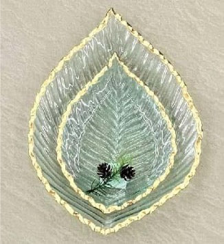 Gold-rimmed Shaped Glass Serving Plate