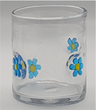 Glass Tumbler with 3D Decoration