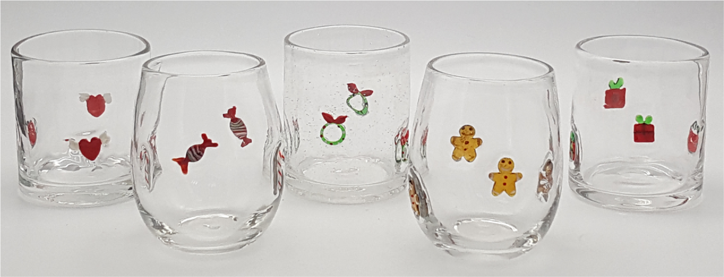 Glass Tumbler with 3D Decoration