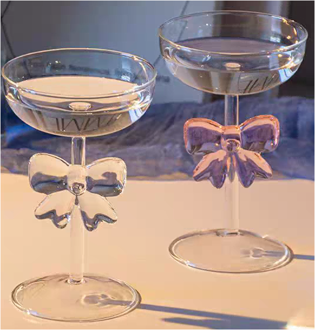 Wine Glass with Bowknot Decoration