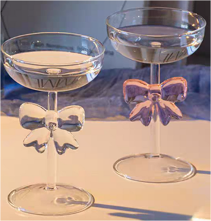 Wine Glass with Bowknot Decoration